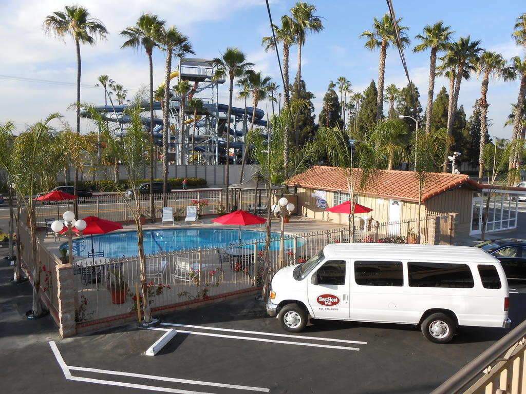 Best Inn & Suites Anaheim Exterior photo